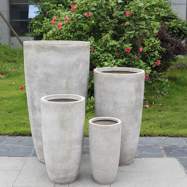 Vaso alto Stone Orchidea- Arredo giardino Bergamo- Rota Commerciale - Vaso Stone OrchiDea Beige 2 300x300@2x